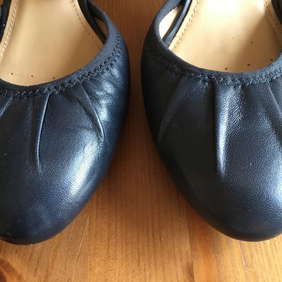 Navy Blue GeoX Pumps - Picture 3 of 11